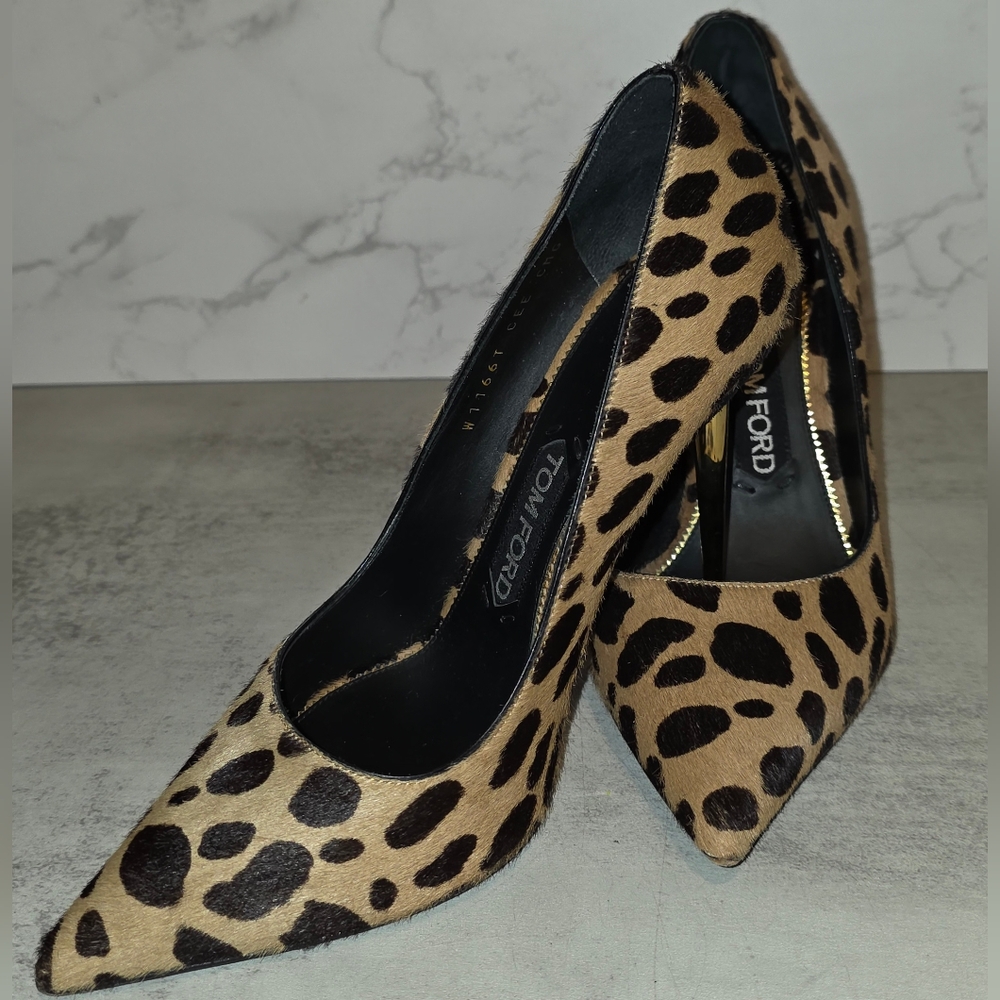 Tom Ford Womens Leather Gold Toned Stiletto High Heel Leopard Print Size 38